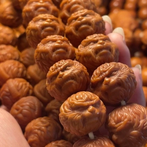 手串猴头核桃爱***姐舞台