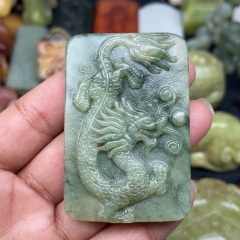 蛇纹石玉颈饰未镶嵌51