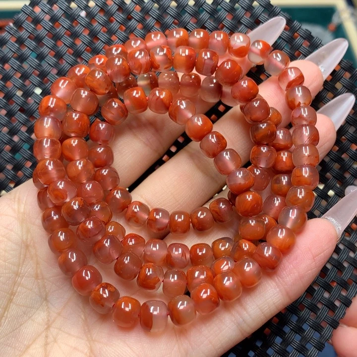 南红玛瑙手串未镶嵌7mm