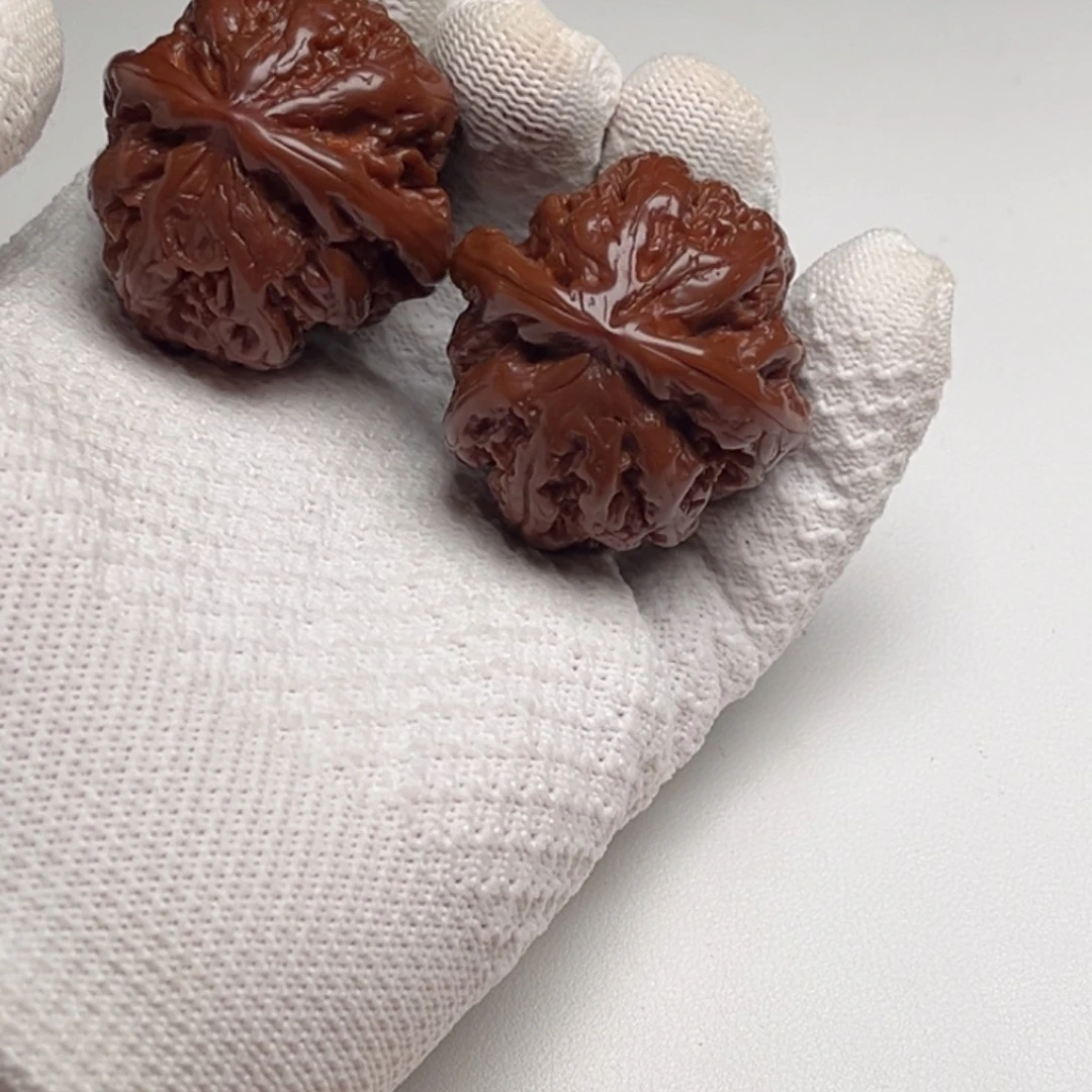 蝉***ʸ吊坠桃核文玩核桃链接