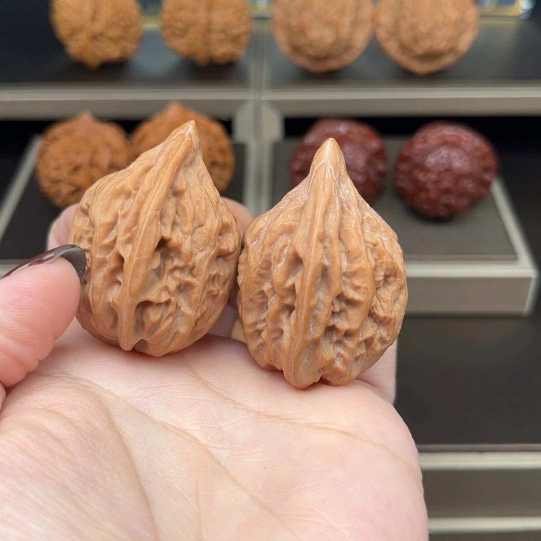 吊坠桃核瓷瓶鸭嘴