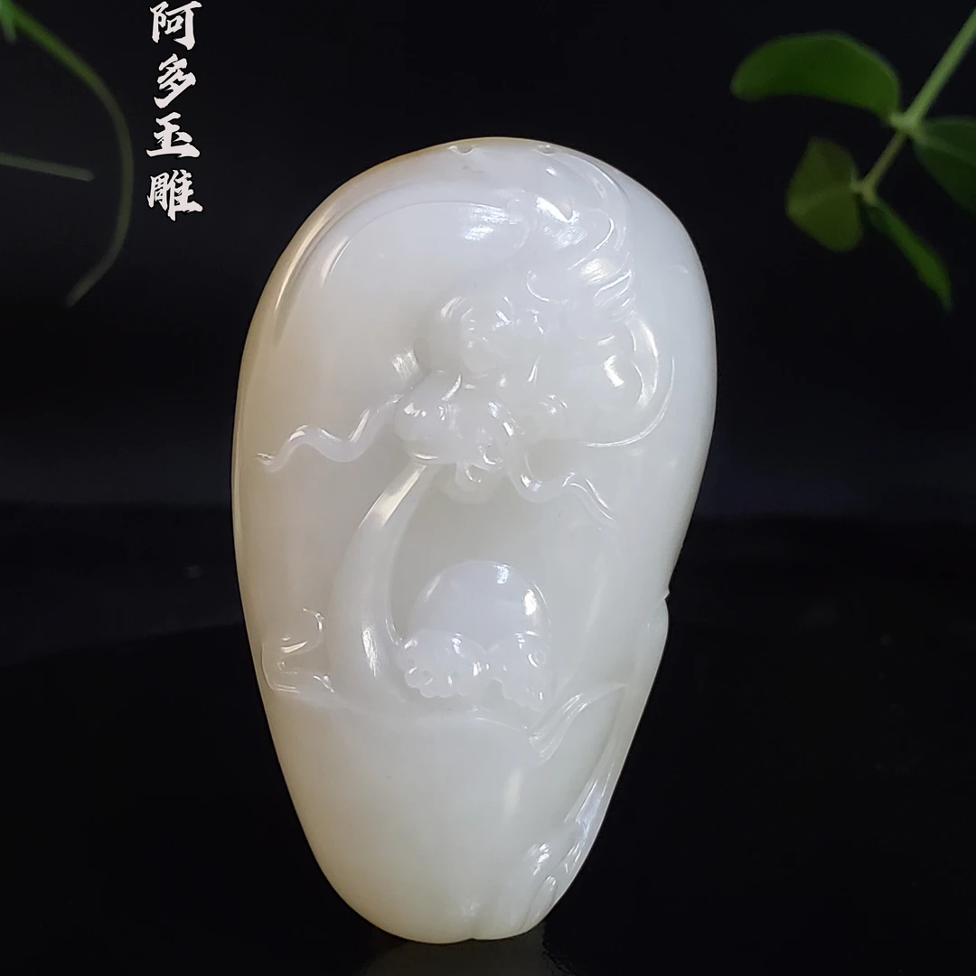 朱阿多玉雕,新疆和田玉籽天然真皮色:龙腾四海63*39*21mm