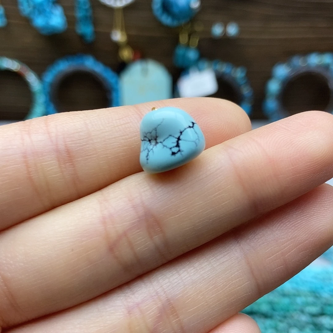 绿松石未镶嵌天空蓝水草纹随行