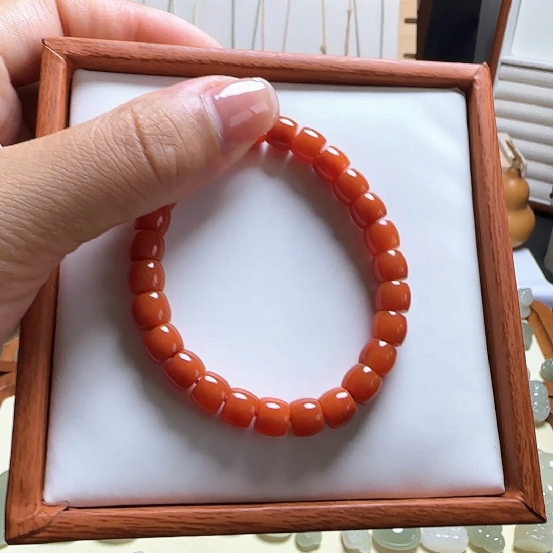 ****:手串未镶嵌南红玛瑙