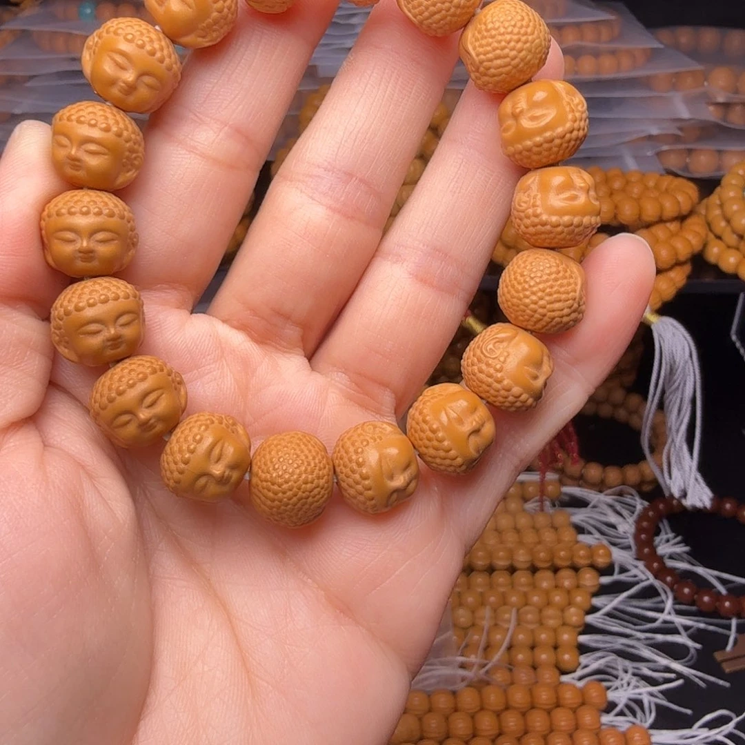 猴头核桃吊坠宝宝佛