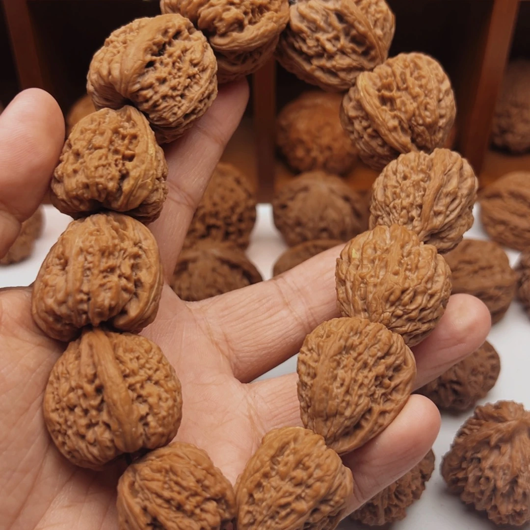 桃核吊坠南疆石塔串有黄