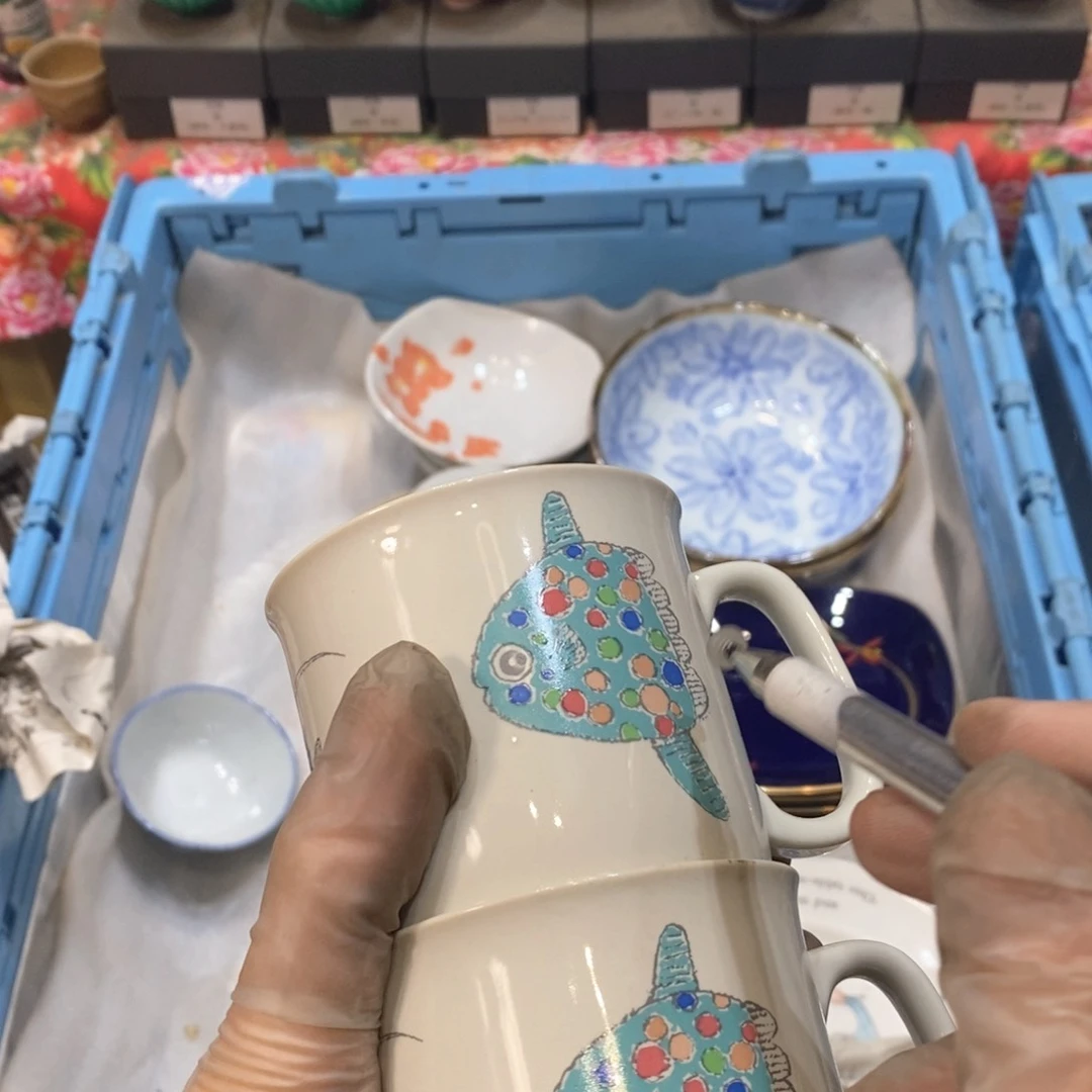 瓷片雨****z他几乎哈哈哈哈哈哈