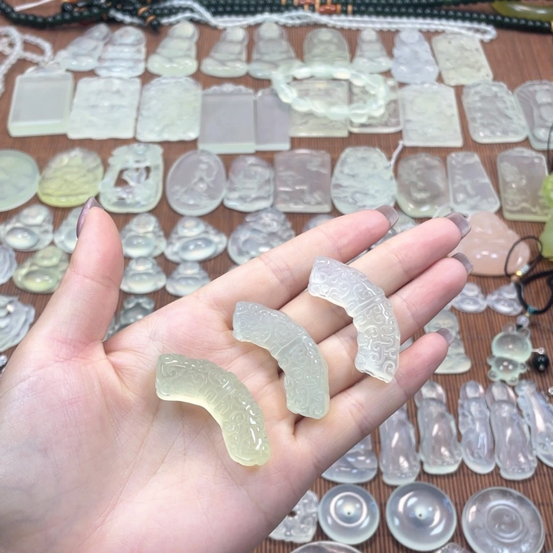 未镶嵌蛇纹石玉多样性随机发一