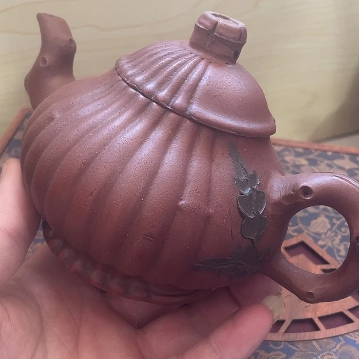 紫砂茶杯紫砂壶大家都知道喜欢紫砂