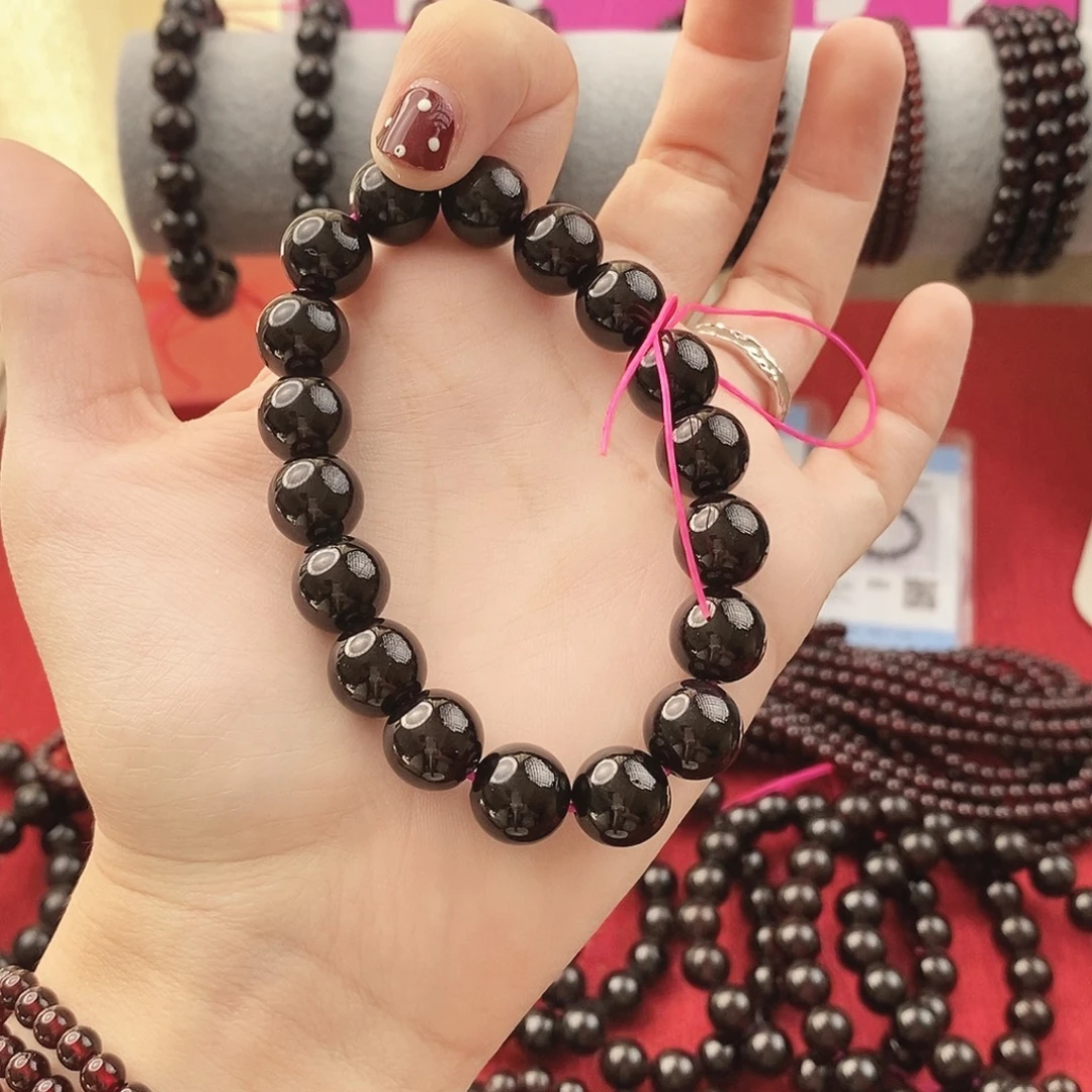 手链未镶嵌石榴石