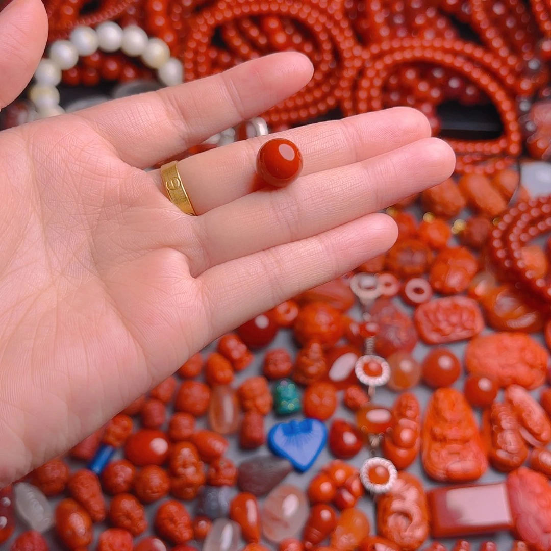 古***月南红玛瑙未镶嵌珠宝奇石