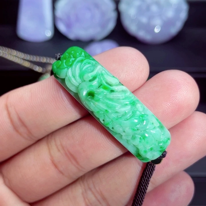 翡翠未镶嵌手绳手绳