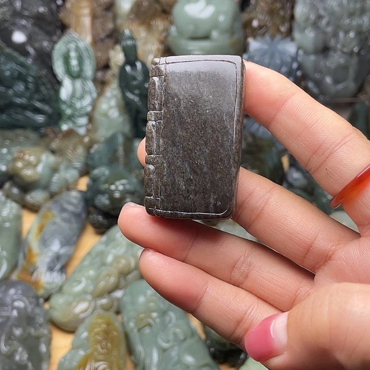 未镶嵌和田玉挂件