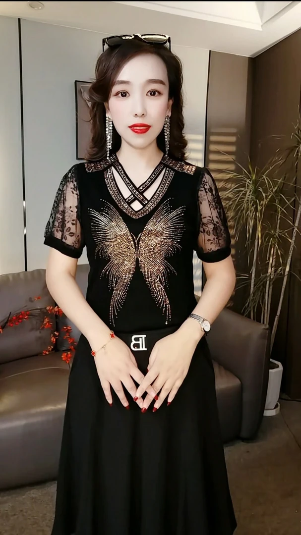 夏季洋气T恤百搭显瘦短袖气质小衫