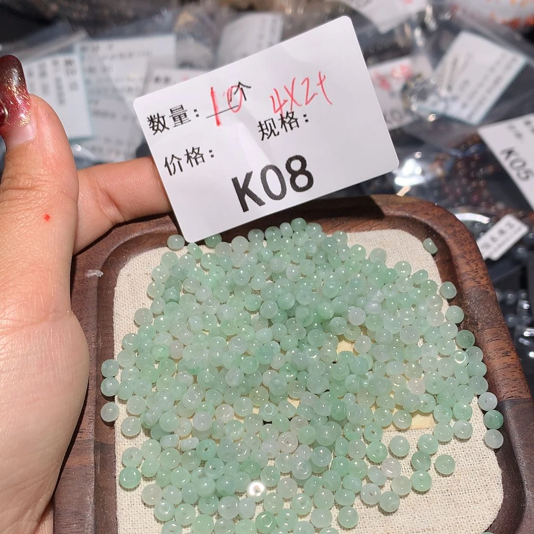 翡翠颈饰未镶嵌多样化发10个08