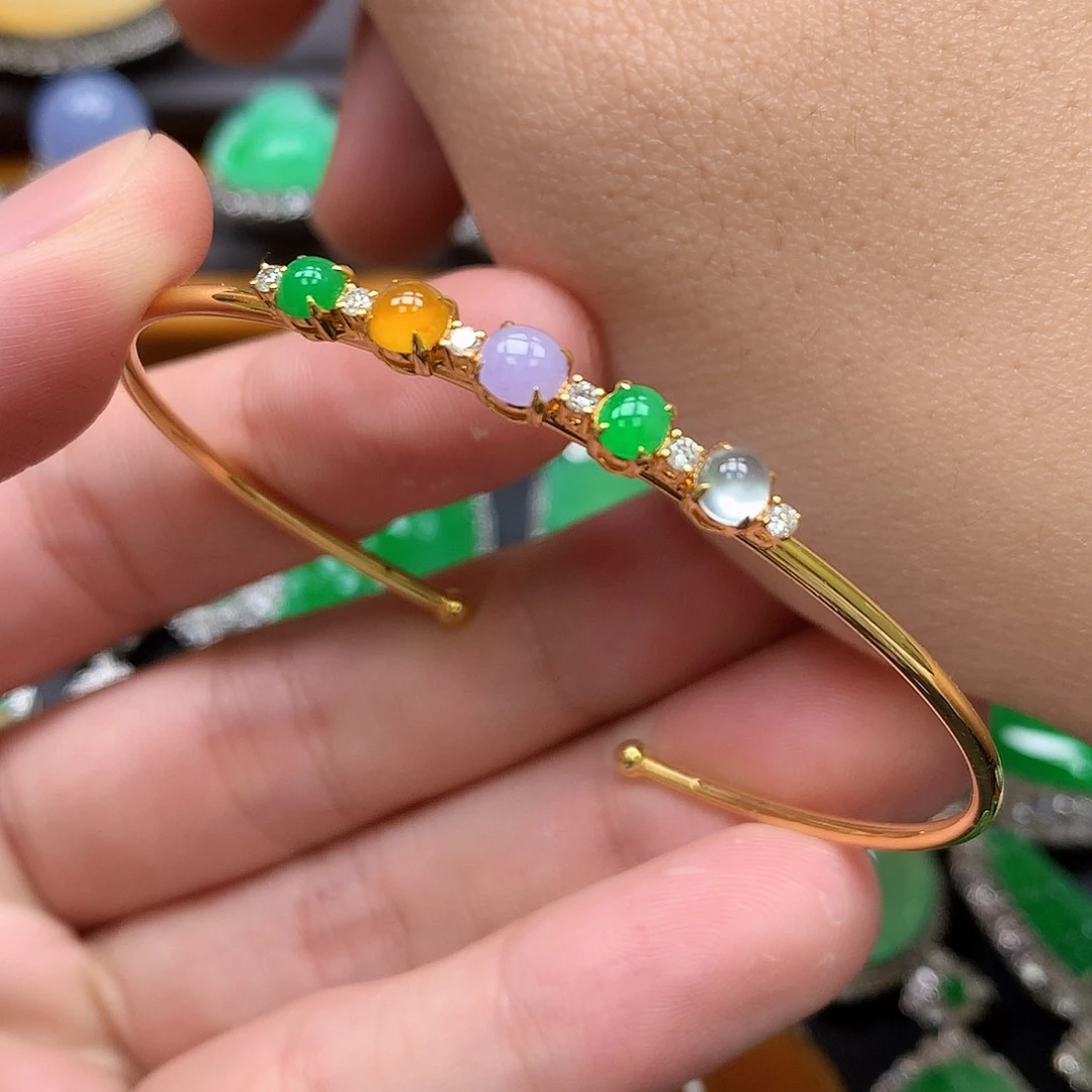 翡翠18K金镶嵌手镯