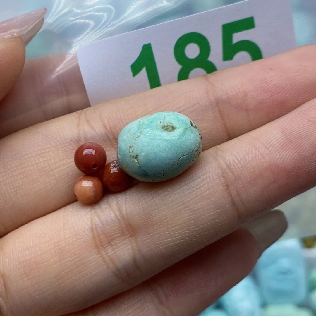 南红玛瑙未镶嵌珠宝奇石