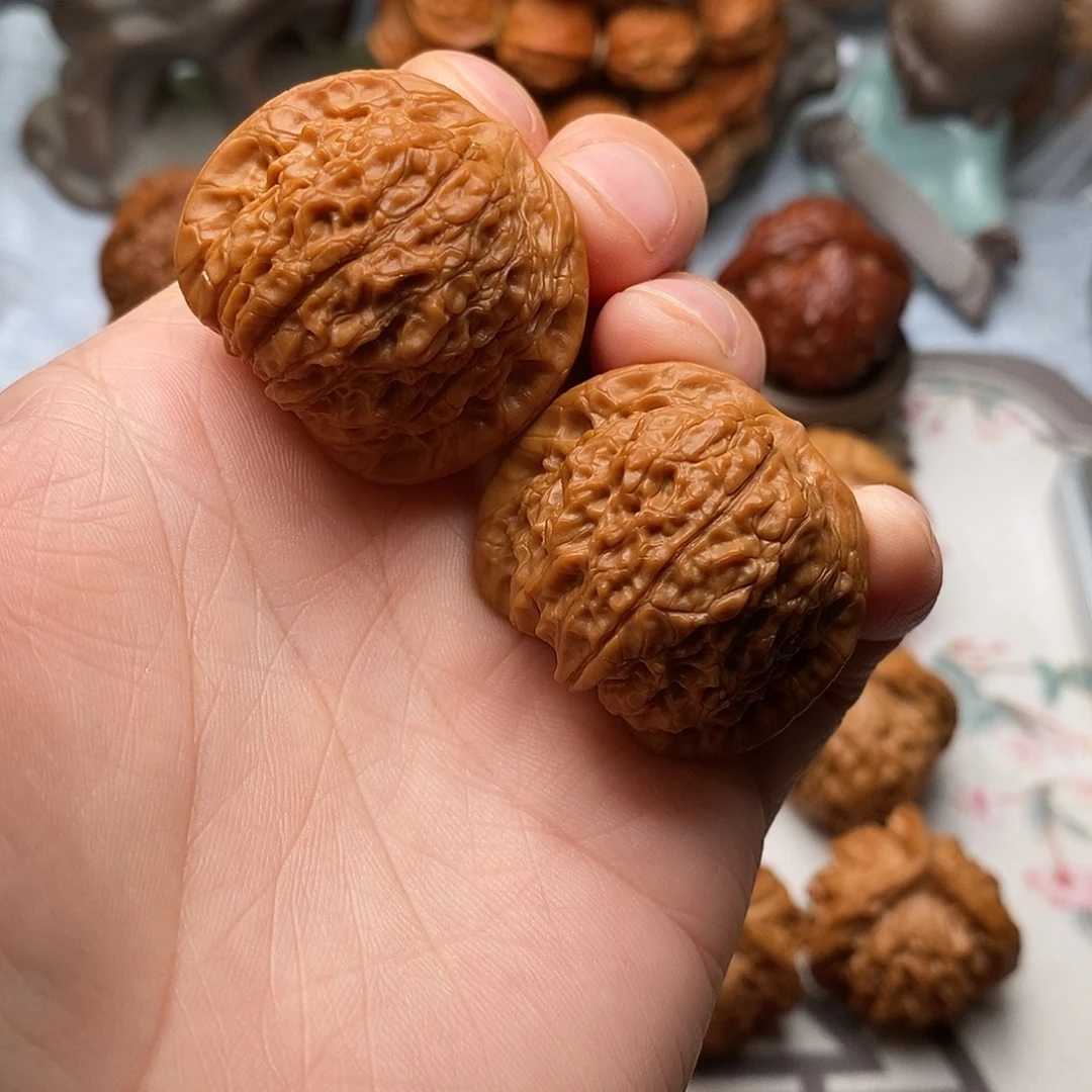 把件文玩核桃血麒麟