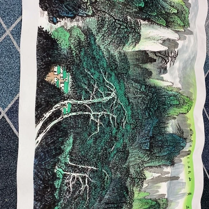 手绘作品等多种形式进行