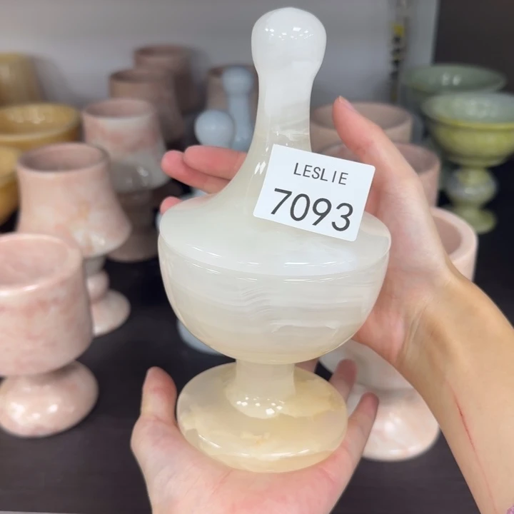 X093.             漏