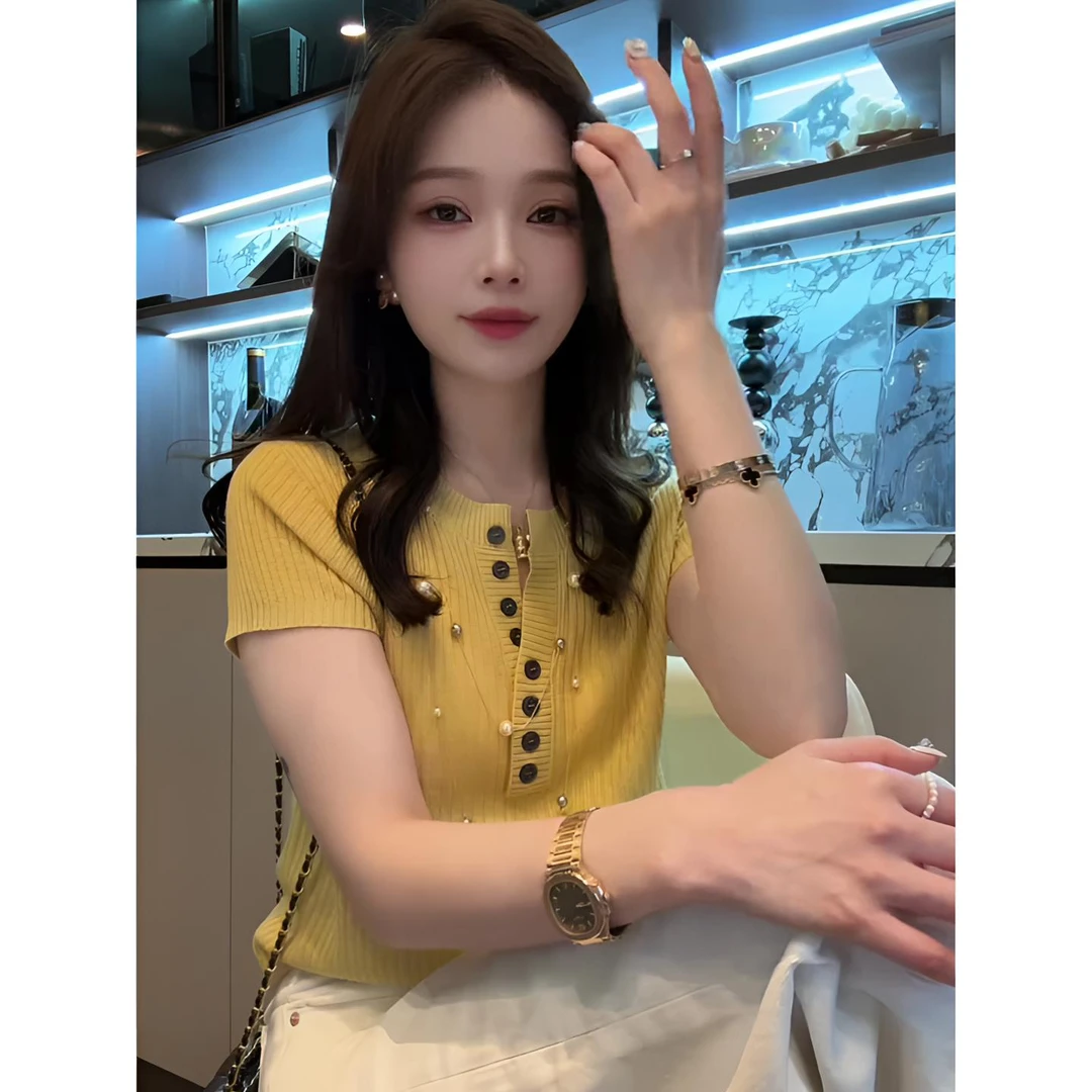 夏季2025新款打底针织衫女韩系时尚百搭休闲修身显瘦减龄短袖上衣