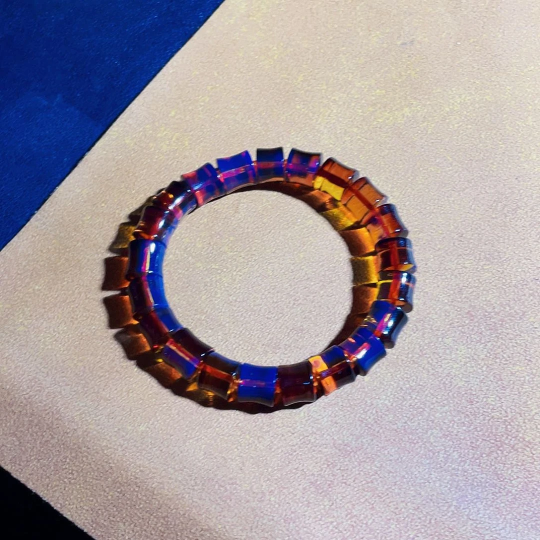 未镶嵌蓝珀裸石红蓝竹节