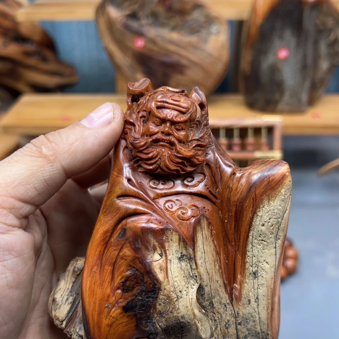 大***行木崖柏木摆件手把件