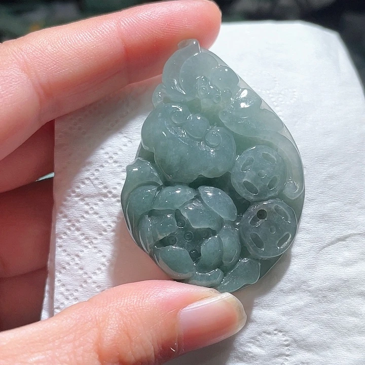 颈饰未镶嵌翡翠天