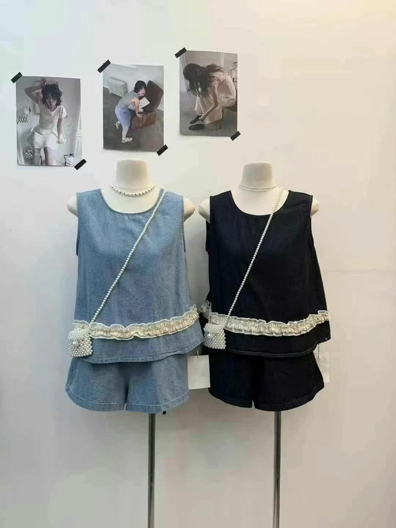 MAMIE【夏日公式】夏季新款薄牛仔无袖蕾丝拼接复古上衣+短裤两件套