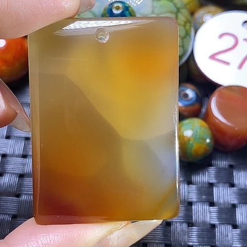未镶嵌颈饰玛瑙/玉髓