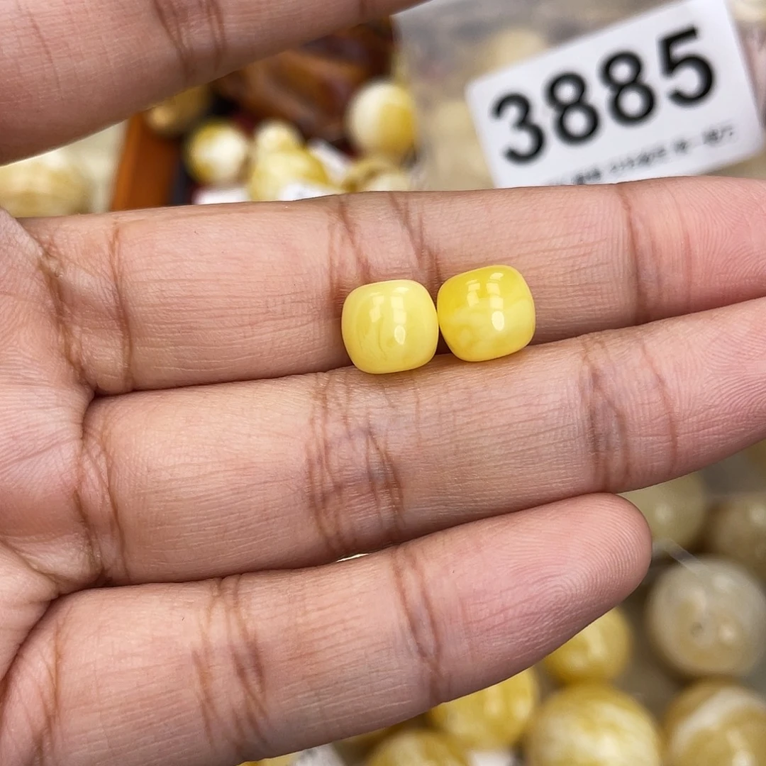 蜜蜡未镶嵌珠宝奇石9