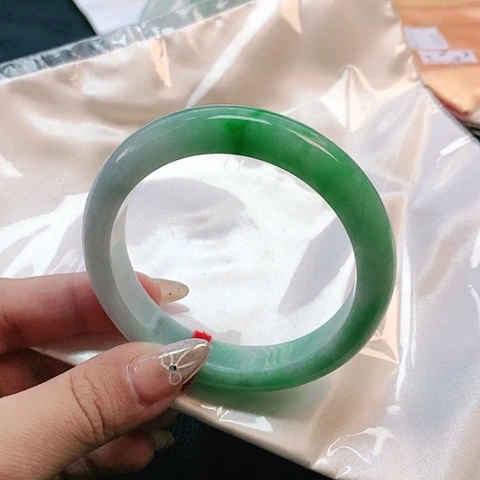 未镶嵌手镯翡翠2145