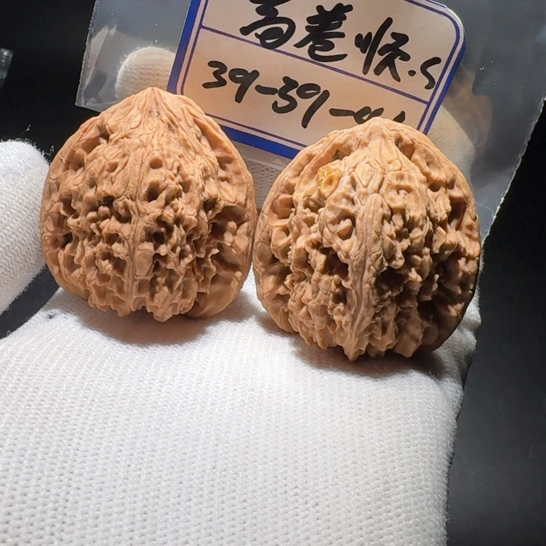 文玩核桃把件7号万字