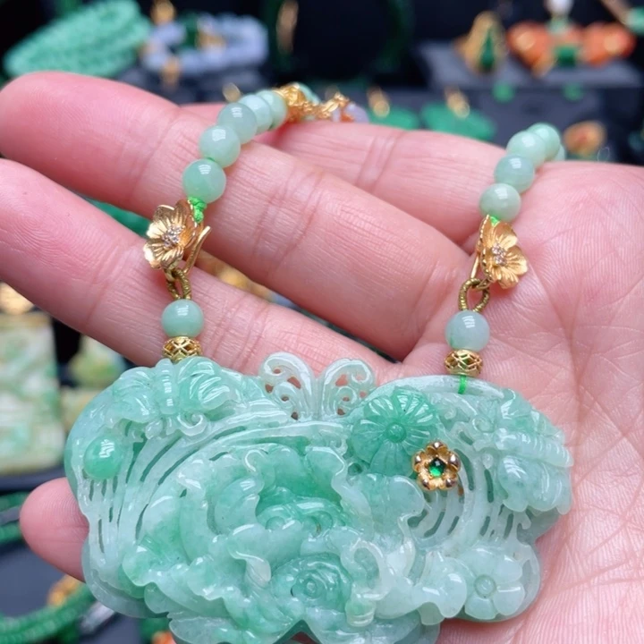 翡翠银S925镶嵌颈饰