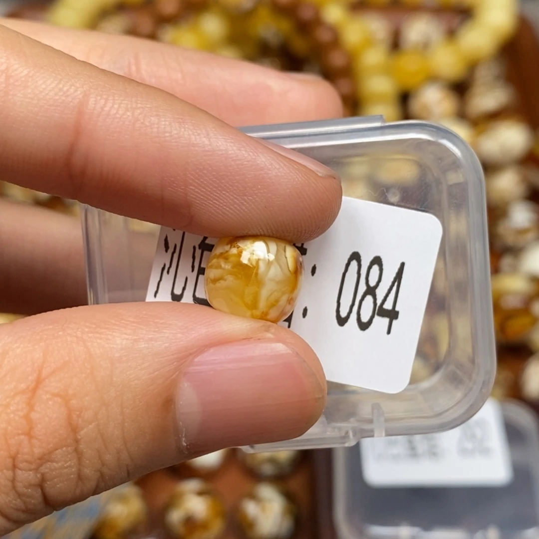 猴头核桃把件沁色圆珠老型084