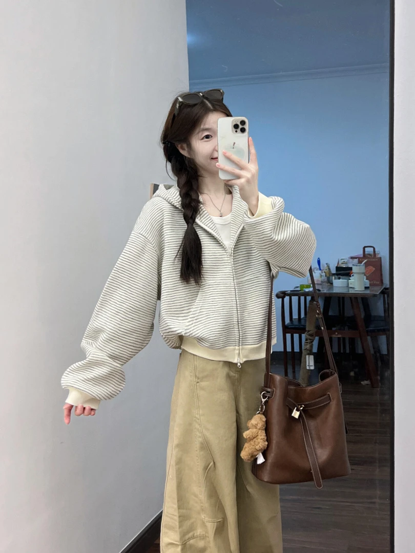秋季新款网红洋气炸街女装美式高街复古条纹连帽卫衣高腰阔腿裤