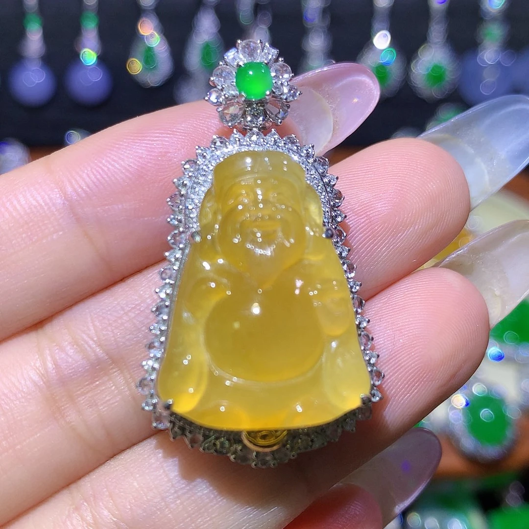 颈饰18K金镶嵌翡翠高冰黄翡
