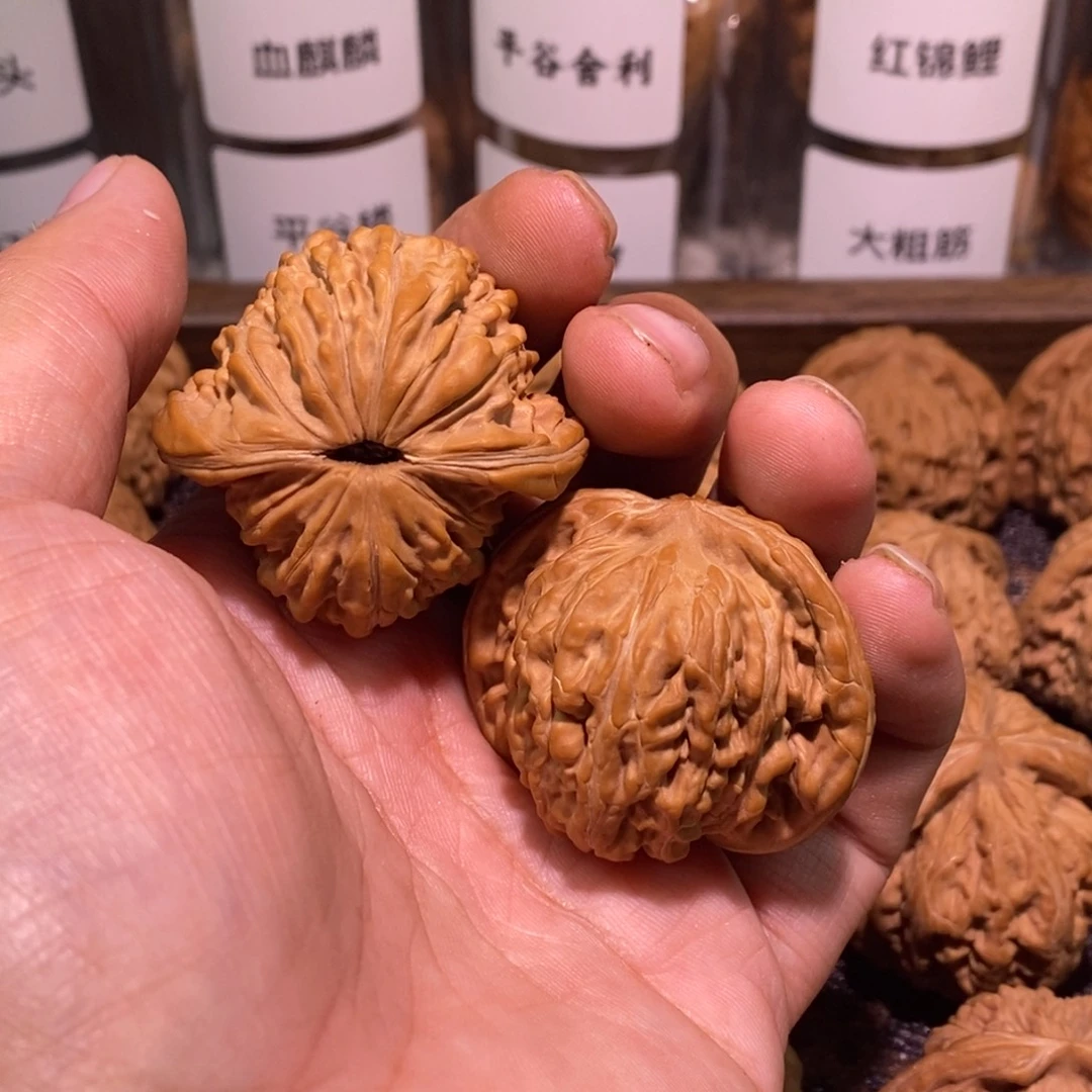 B***N文玩核桃把件41汉高楼