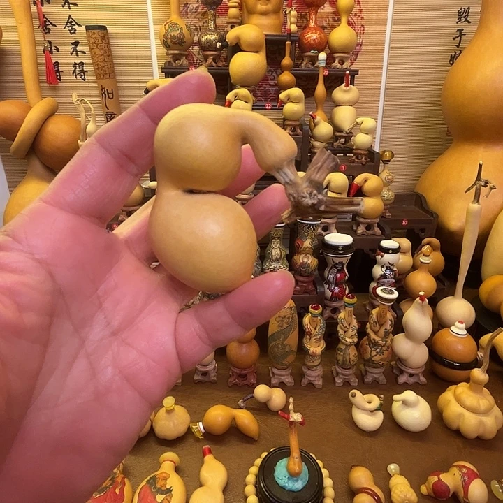 追***人灵韵葫芦精品手把件