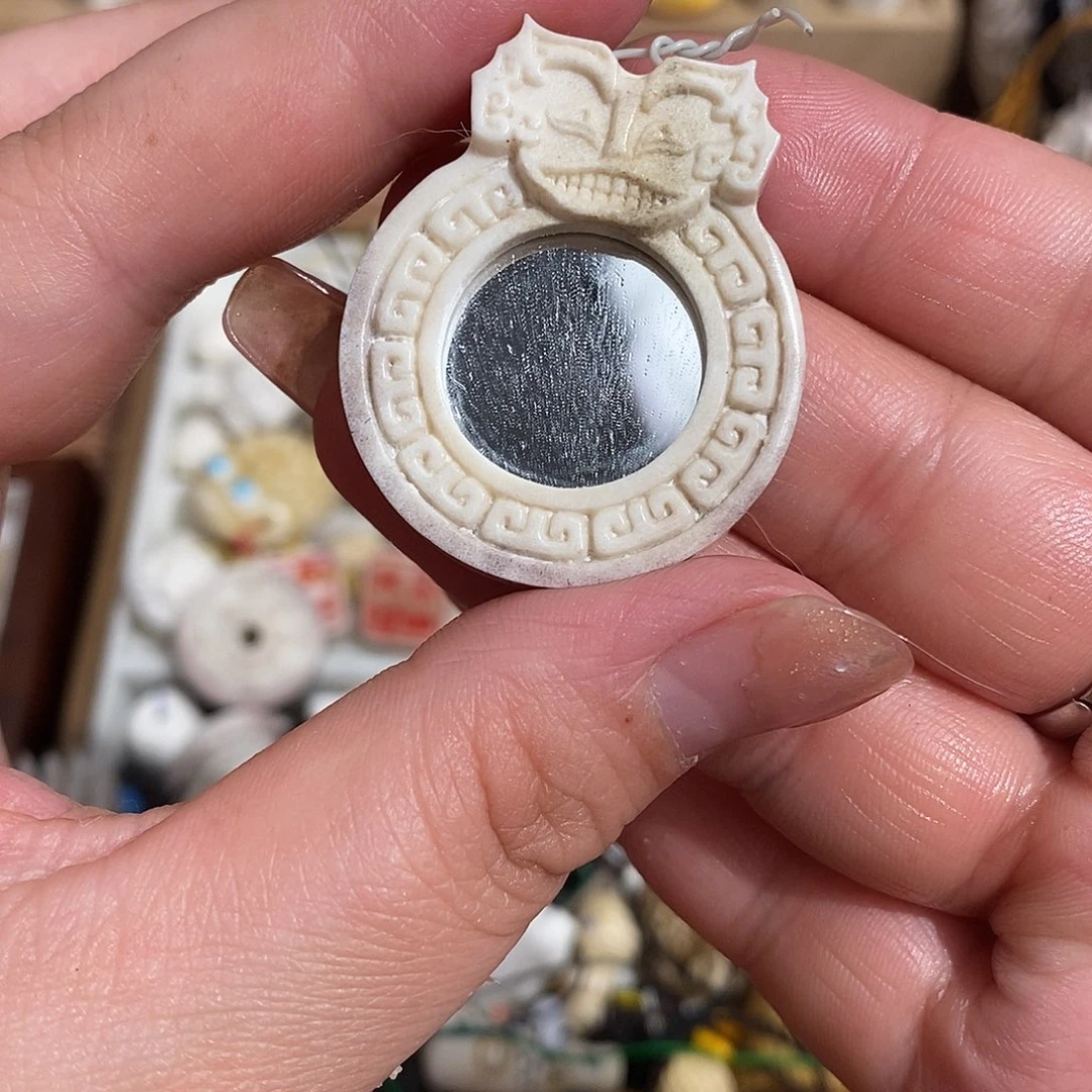 鹿骨把件啊**呀M57鹿角魔镜