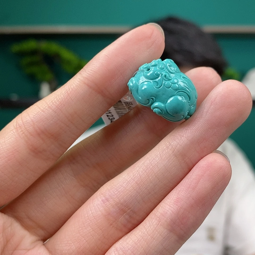 未镶嵌绿松石珠宝奇石