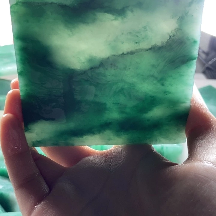 幸***人定制石英质玉（非洲翠）