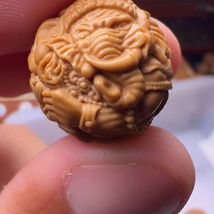 猴头核桃吊坠精工龙蛇像17.18