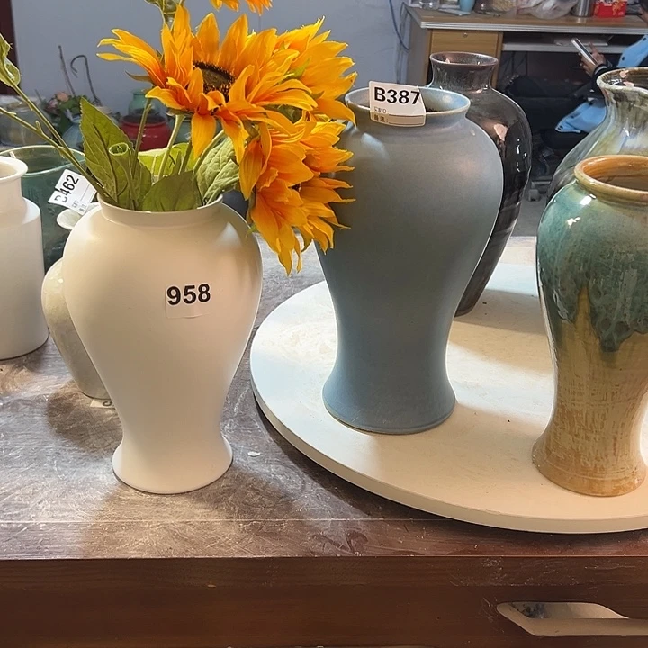 用***E白泥花瓶958，387，摆件