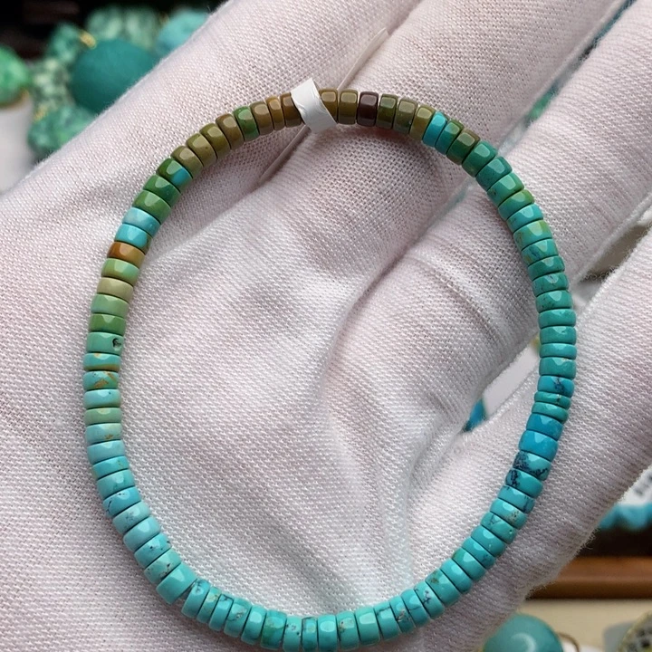 绿松石未镶嵌珠宝奇石4mm