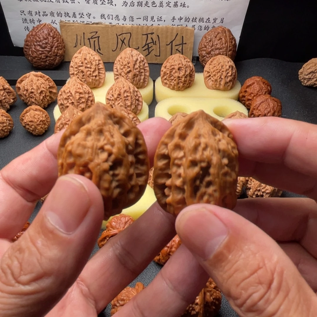 浮***斯吊坠文玩核桃溜达鸡