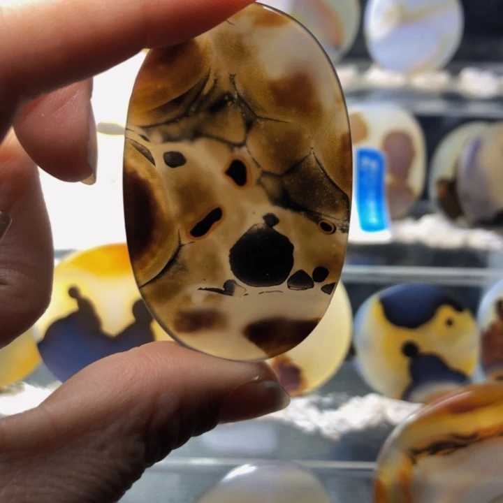 合金玛瑙/玉髓珠宝奇石31