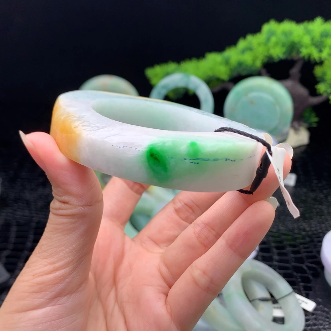 美***拉未镶嵌正圈定制翡翠
