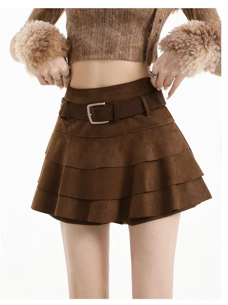 设计感辣妹咖色半身裙女秋冬2025新款韩版高腰炸街A字蛋糕短裤裙