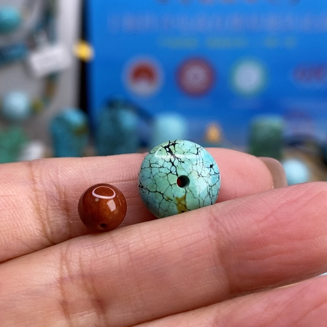 南红玛瑙未镶嵌珠宝奇石12.3×7.1